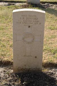 Ismailia War Memorial Cemetery - Dunford, James Henry